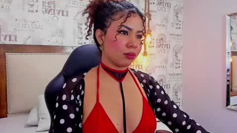 M E L I N A  online show from 01.23.25