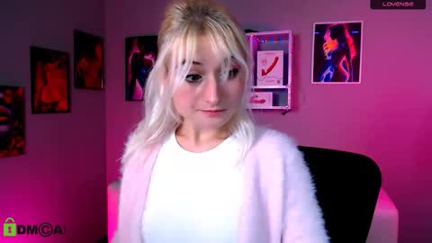 Melisa online show from 11.15.25