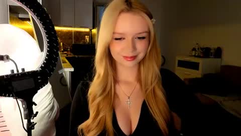 Snapshot of meliss_ss chatting on 07.10.26 Mel or Lissa 3 Welcome here online show from 07.10.26