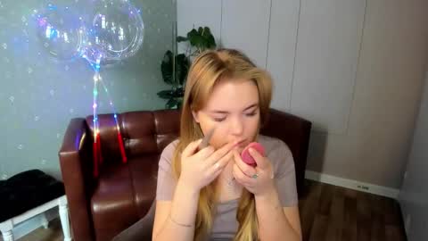 Sophia online show from 02.10.26