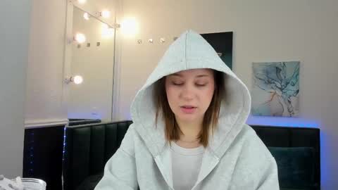 Hi I am Melissa online show from 01.17.26