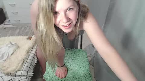 Snapshot of melissa__ray chatting on 03.01.25 Melissa  Ray online show from 03.01.25