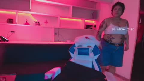 Lissa  online show from 10.28.25