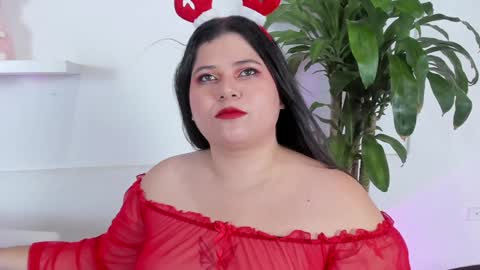 Snapshot of melissa_latingirl chatting on 12.24.24 Melissa online show from 12.24.24