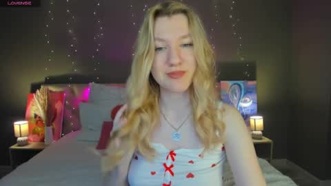 melissa_moooree online show from 11.06.25
