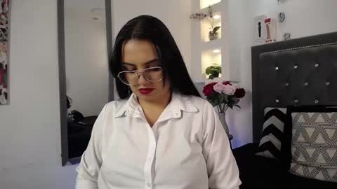 Melissa online show from 12.19.25