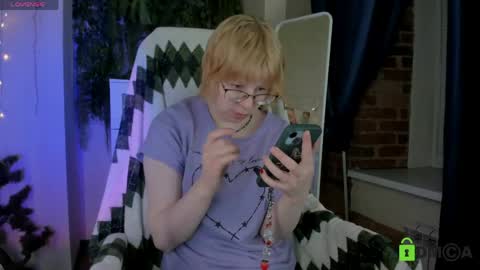 Melissa online show from 04.19.26