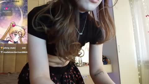 Lisaa online show from 04.11.26