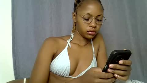 Snapshot of melissah_hot chatting on 02.26.26 melissah_hot online show from 02.26.26