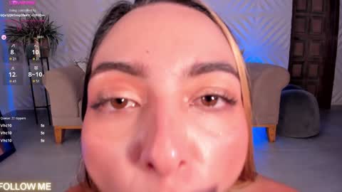 Snapshot of melissamoore_ chatting on 01.16.25 Call me Meli online show from 01.16.25
