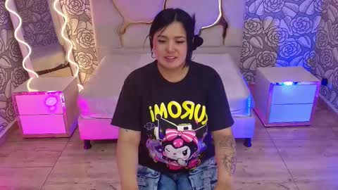 Snapshot of mellani_tay chatting on 03.05.25 Mellani  online show from 03.05.25