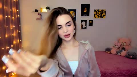 Tessa online show from 12.10.24