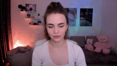 Tessa online show from 01.05.26