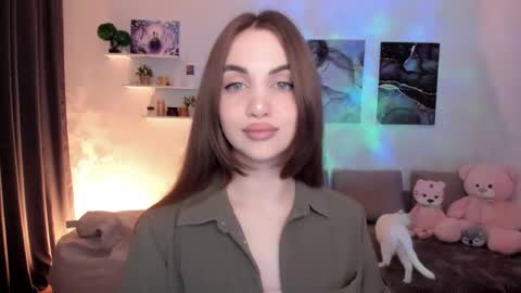 Tessa online show from 04.21.26
