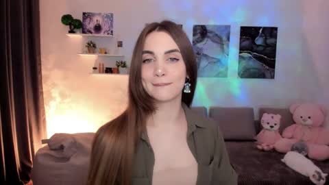Tessa online show from 04.21.26