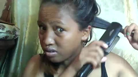 Snapshot of mellissia02 chatting on 11.19.25 mellissa online show from 11.19.25