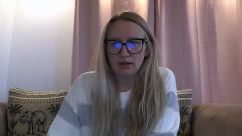 Melly online show from 05.30.26
