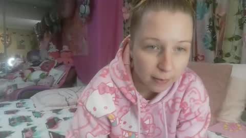 Snapshot of melody69lynn chatting on 01.06.25 Melody Moral Lynn online show from 01.06.25