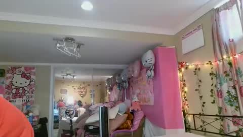 Snapshot of melody69lynn chatting on 12.17.25 Melody Moral Lynn online show from 12.17.25