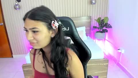 Melody  online show from 02.22.25