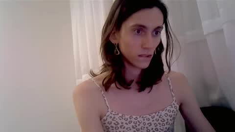 Melody online show from 12.20.25