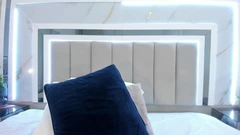 melodycharlotte online show from 09.11.25