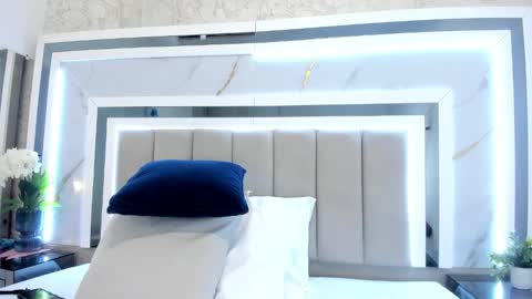 melodycharlotte online show from 10.28.25