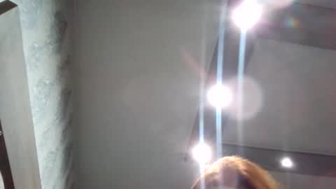 MelyShine online show from 01.13.26