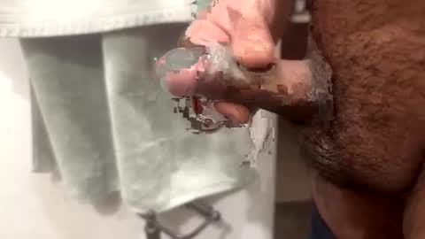 Snapshot of meminpeneguin chatting on 10.08.25 meminpeneguin online show from 10.08.25