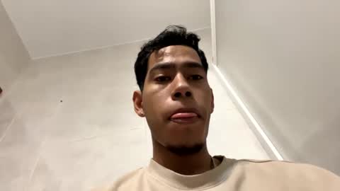 memolesta13 online show from 01.29.25