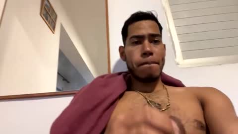 memolesta13 online show from 11.19.25