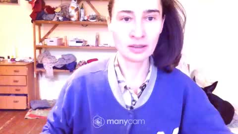 Snapshot of memorningdew chatting on 02.10.25 Yummygirl online show from 02.10.25