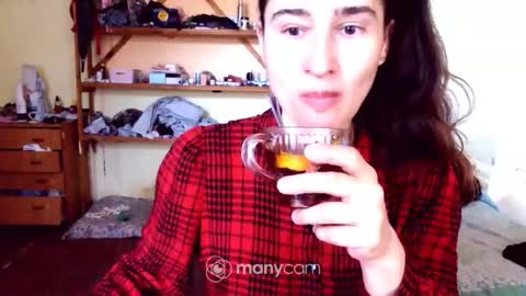 Snapshot of memorningdew chatting on 09.22.25 Yummygirl online show from 09.22.25