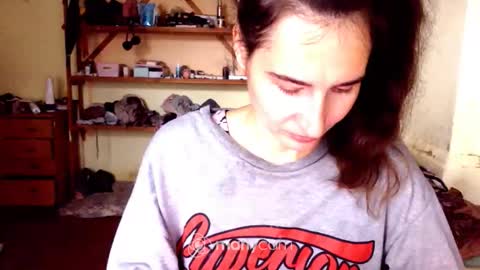 Snapshot of memorningdew chatting on 10.05.25 Yummygirl online show from 10.05.25