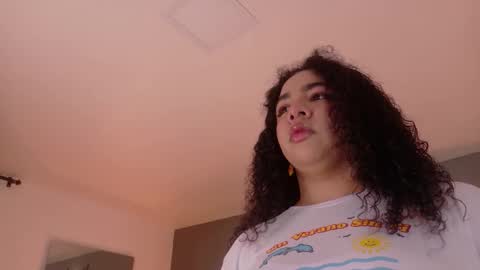  Memphis Williams  online show from 11.05.25