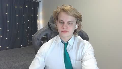 Mickey online show from 12.17.24