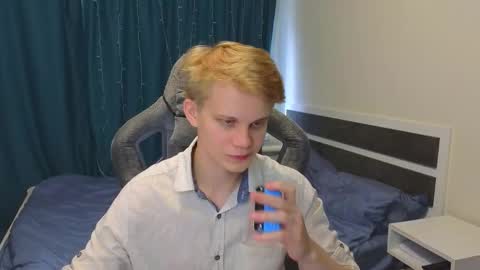 Mickey online show from 10.28.25