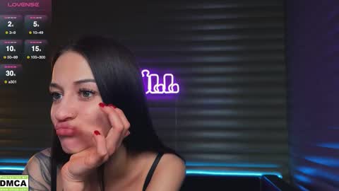  NIKKY  STIVE     Every day from 1000  to 200  EST time. online show from 11.04.25