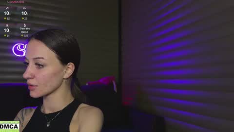 NIKKY  STIVE     Every day from 1000  to 200  EST time. online show from 06.14.26