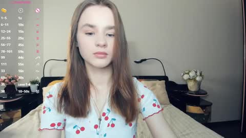 Julie online show from 04.14.26