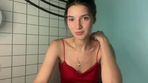 Snapshot of meralynn chatting on 06.23.26 LEVA online show from 06.23.26