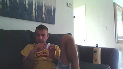 Mercedes190d online show from 11.30.25