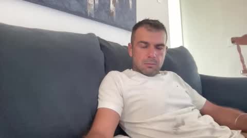 Mercedes190d online show from 03.15.26