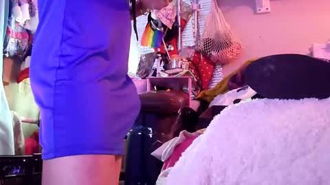 Snapshot of merelyalover chatting on 01.18.25 gurlnips online show from 01.18.25