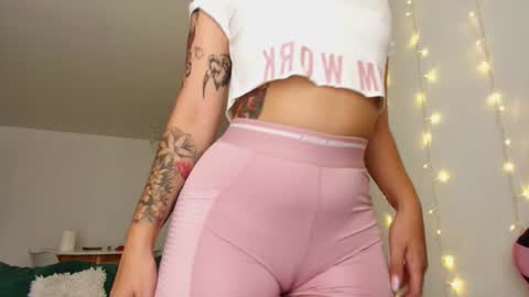 Snapshot of merida__freckles chatting on 01.26.25 Miss Freckles online show from 01.26.25