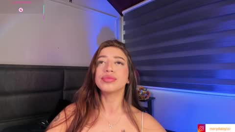 Snapshot of merida_taylor_ chatting on 03.10.25 Merida  online show from 03.10.25