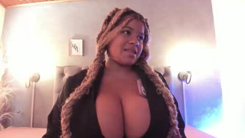 meridalane online show from 12.02.25