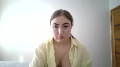 Snapshot of meriwoulders chatting on 04.19.26 MeriWoulders online show from 04.19.26