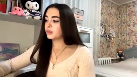 Enni online show from 11.26.25