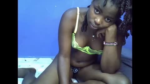 merlin_queen online show from 11.22.25